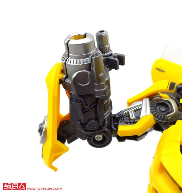 Movie Masterpiece Bumblebee MPM 3 Extensive Photo Gallery 37 (37 of 59)